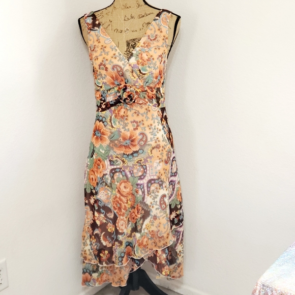 D.J.Summers Dresses & Skirts - SALE $10 D.J.Summers•Sleeveless v neck floral print•Sml EUC